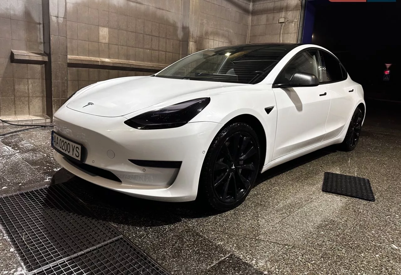 Tesla Model 3  75 kWh 201921