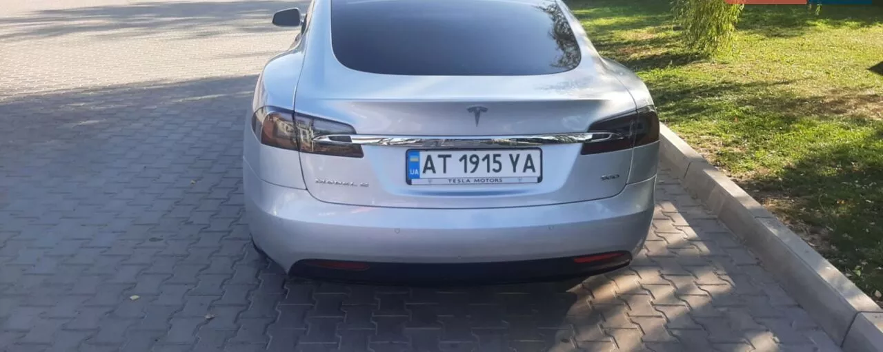 Tesla Model S  90 kWh 201751