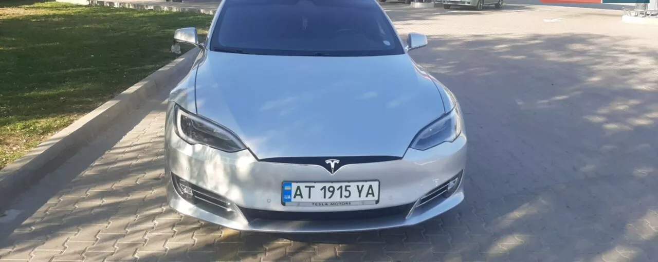 Tesla Model S  90 kWh 2017111