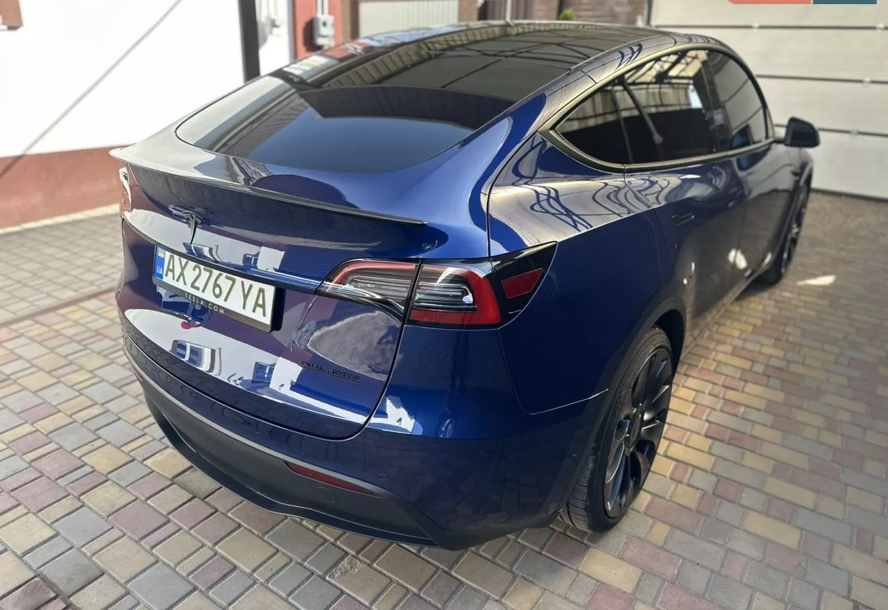 Tesla Model Y  82 kWh 2022201