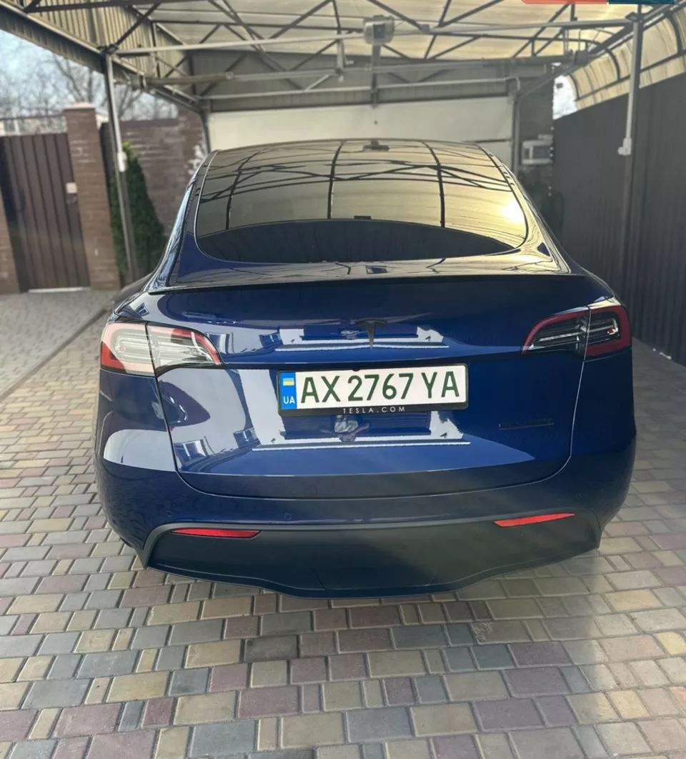 Tesla Model Y  82 kWh 202221