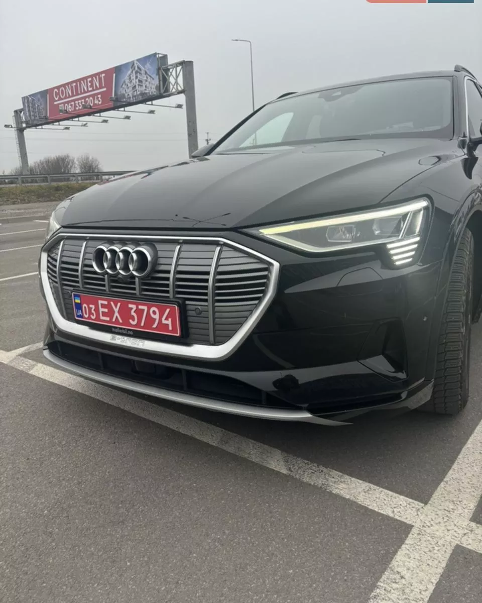 Audi E-tron  95 kWh 2019241