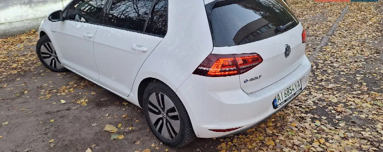 Volkswagen e-Golf  24 kWh 201451