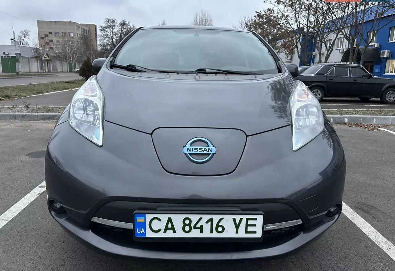 Nissan Leaf  23 kWh 201321