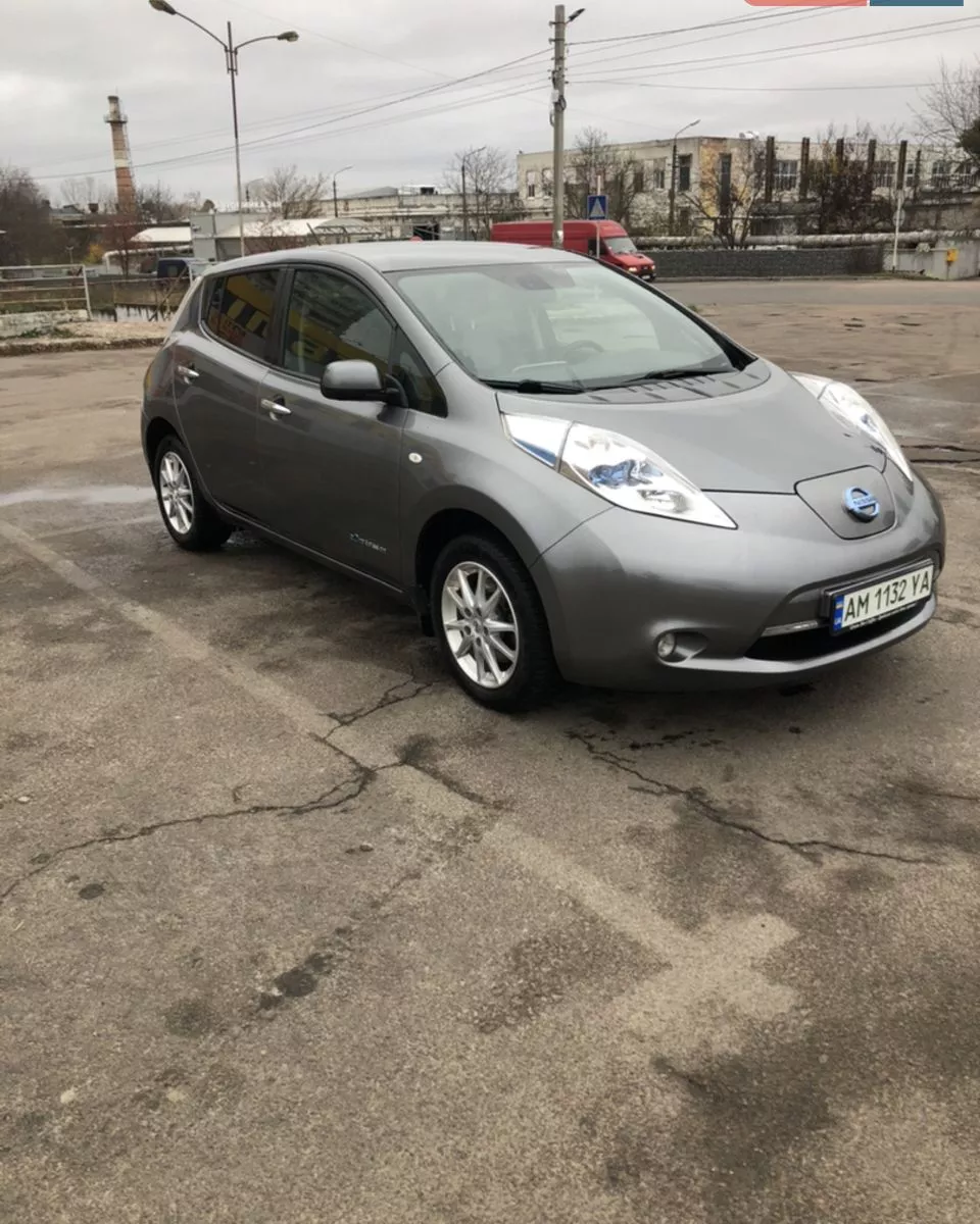 Nissan Leaf  24 kWh 201411