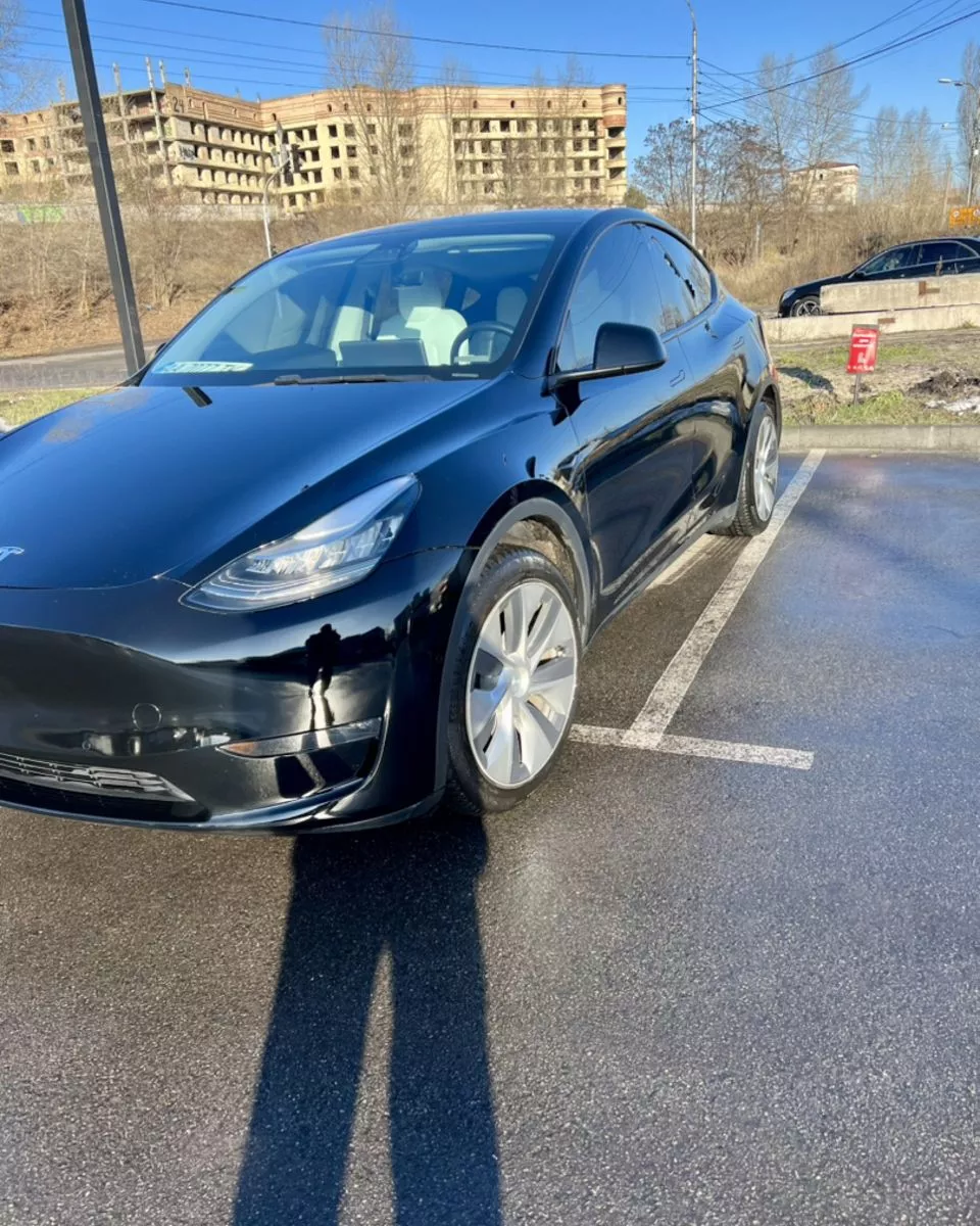 Tesla Model Y  75 kWh 202001