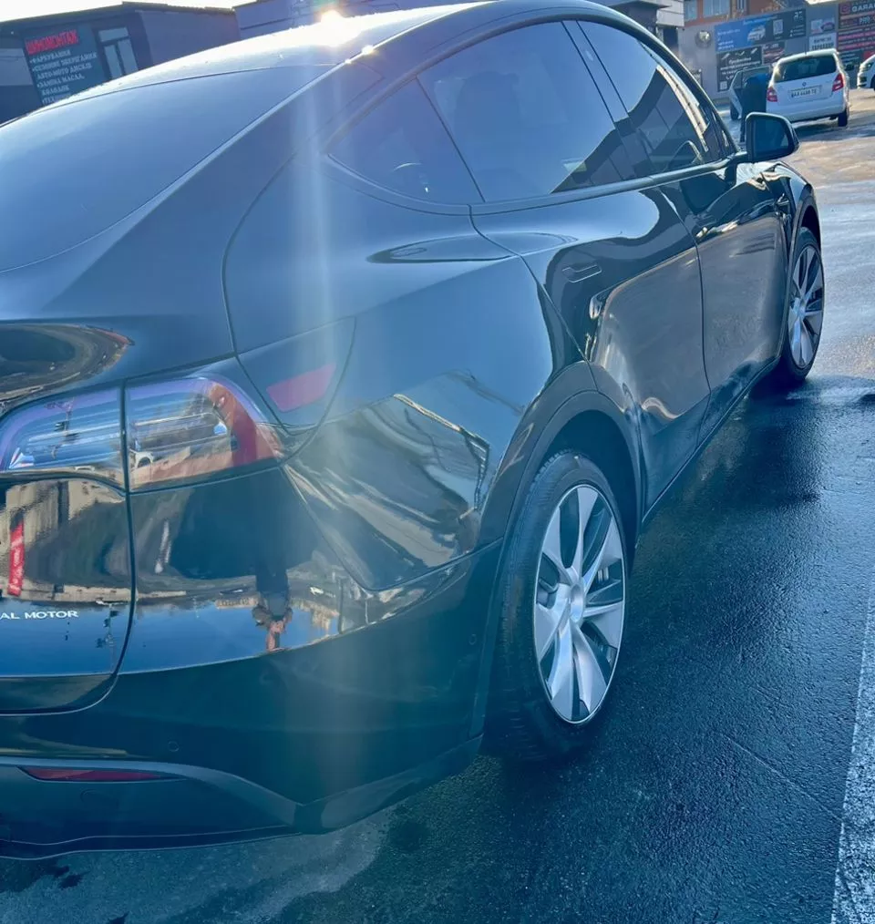 Tesla Model Y  75 kWh 202041