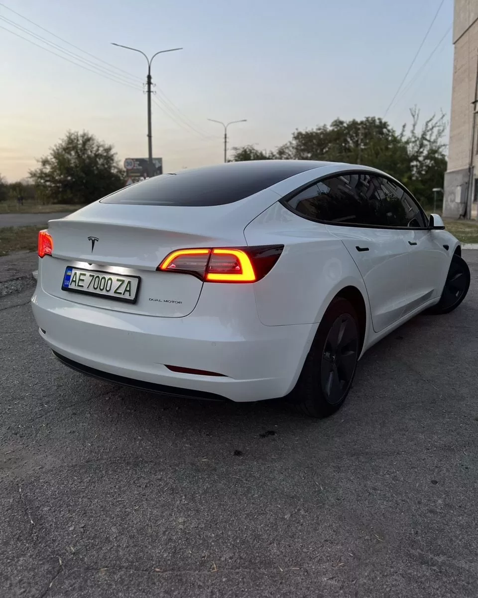 Tesla Model 3  80.5 kWh 202251