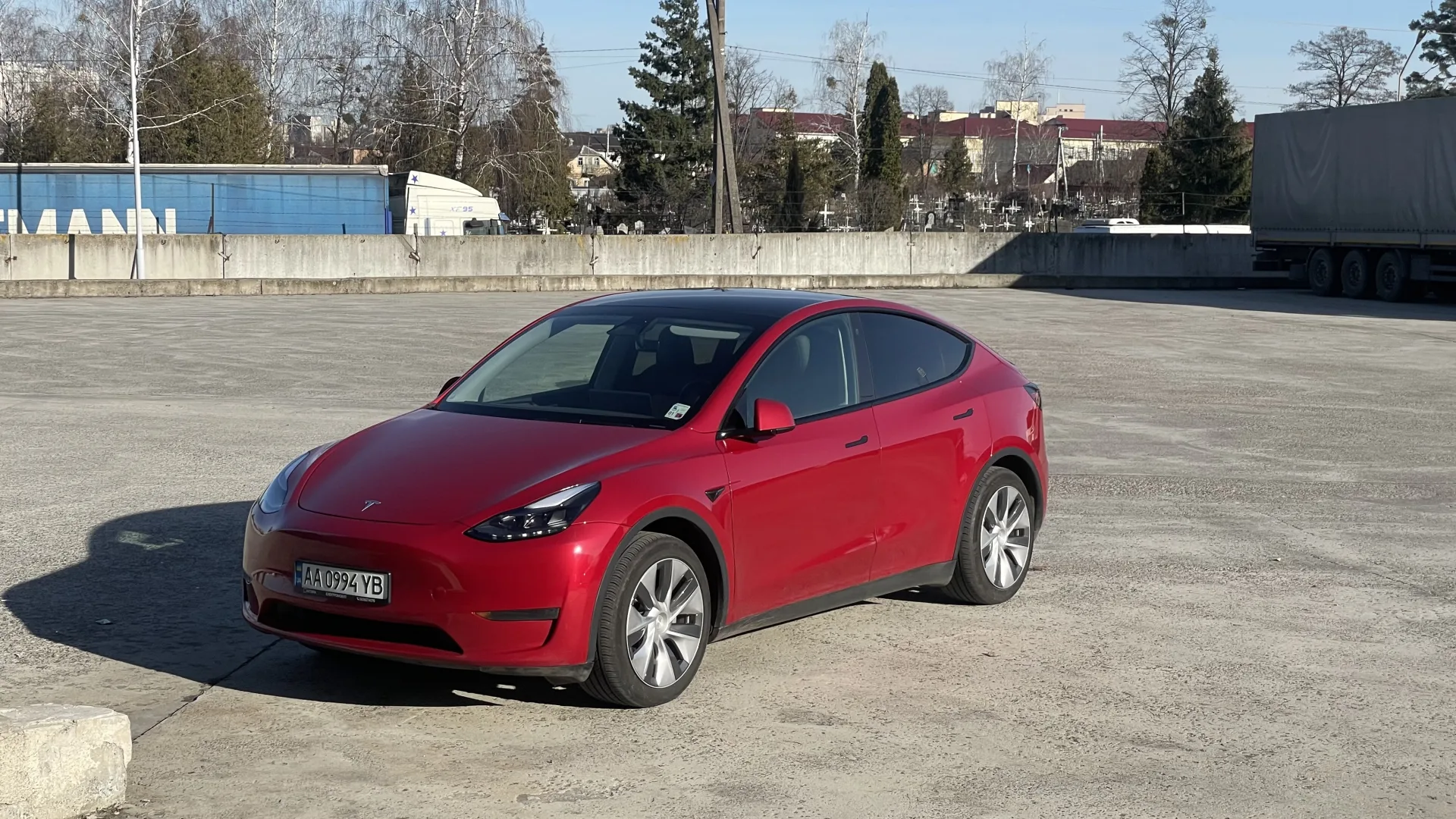 Tesla Model Y Long Range