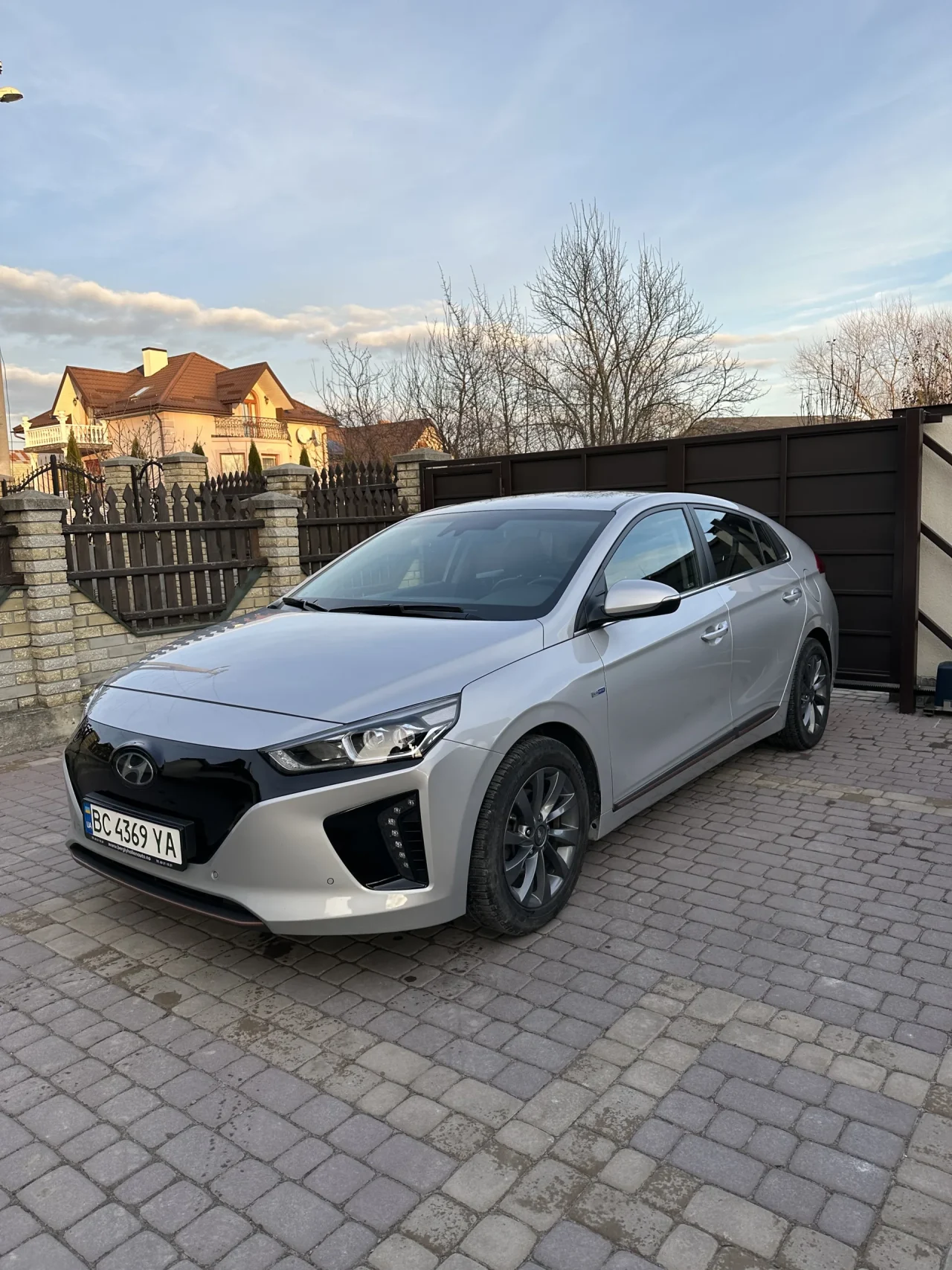 Hyundai Ioniq premium 201701