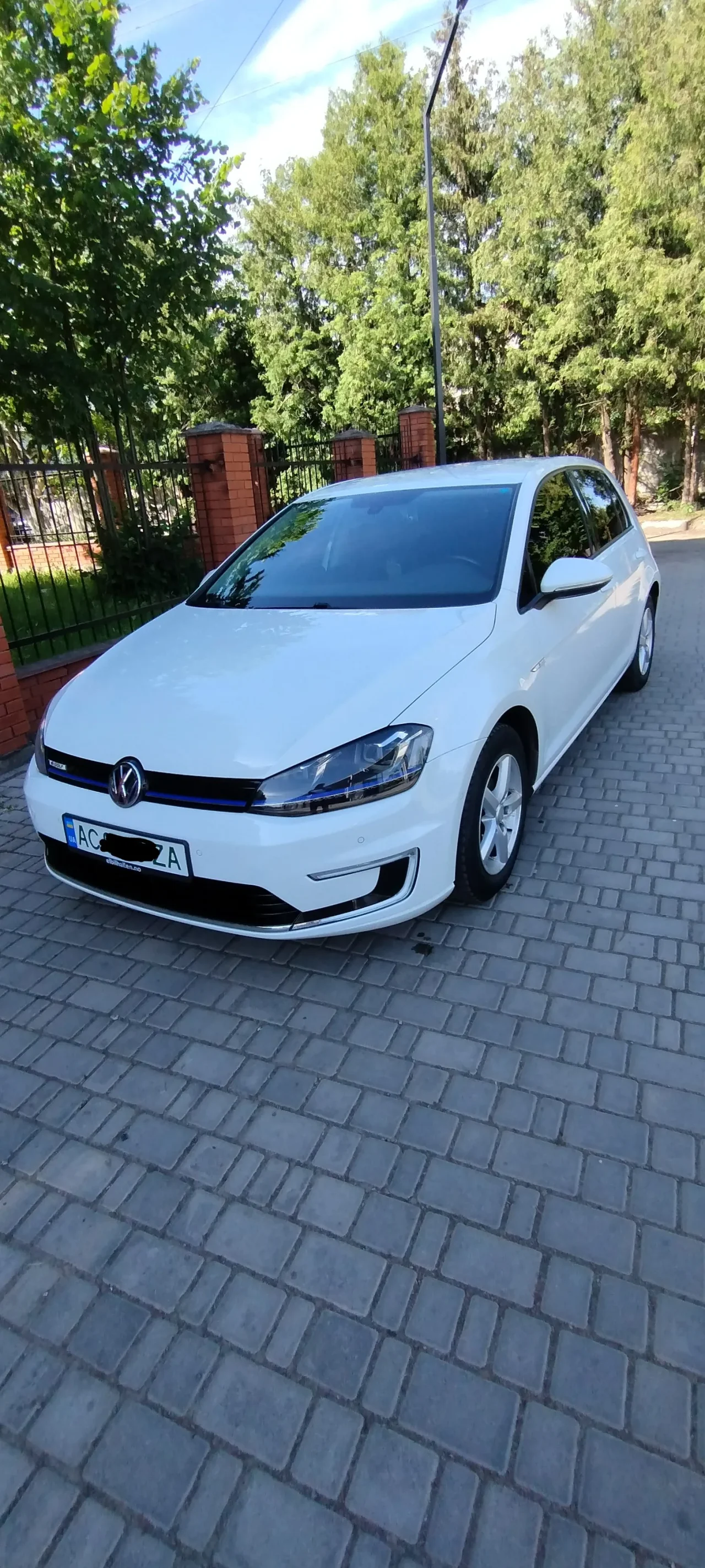 Volkswagen e-Golf 24.2 kWh 2014141