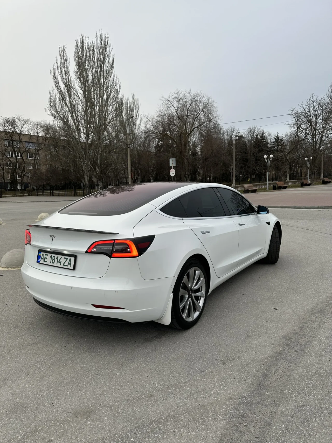 Tesla Model 3 Mid Range 201861