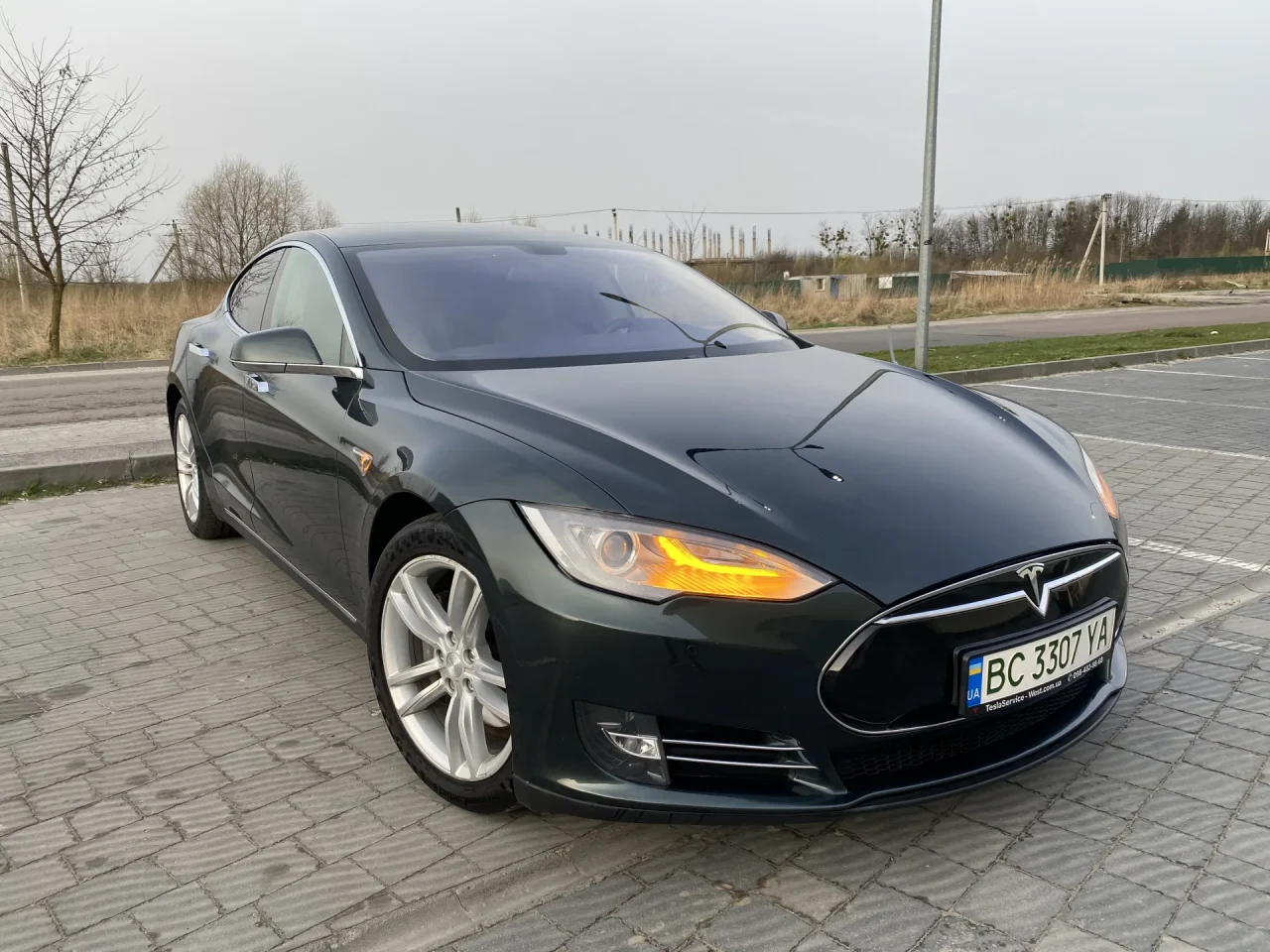 Tesla Model S 85 201431