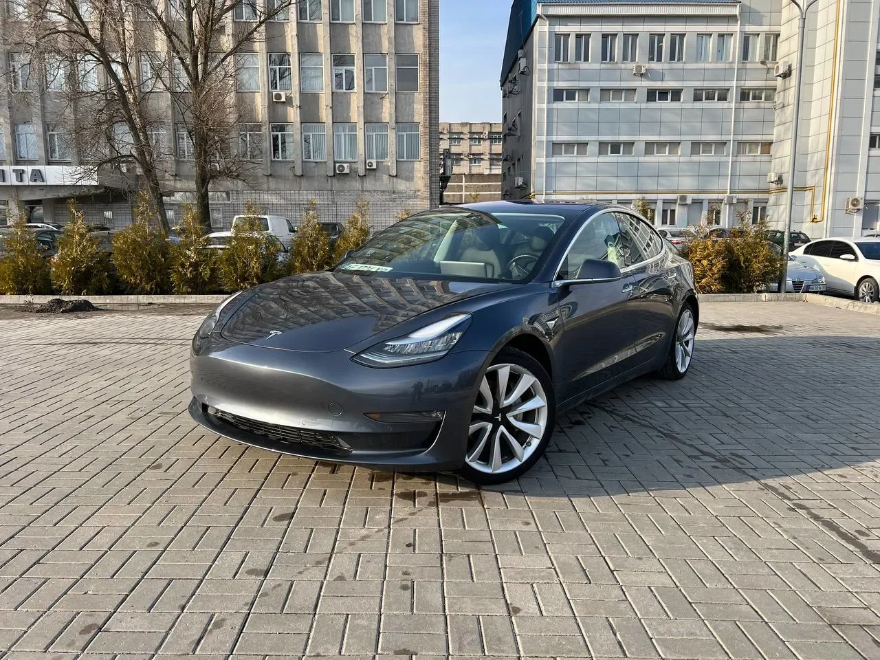 Tesla Model 3 Long Range AWD 201801