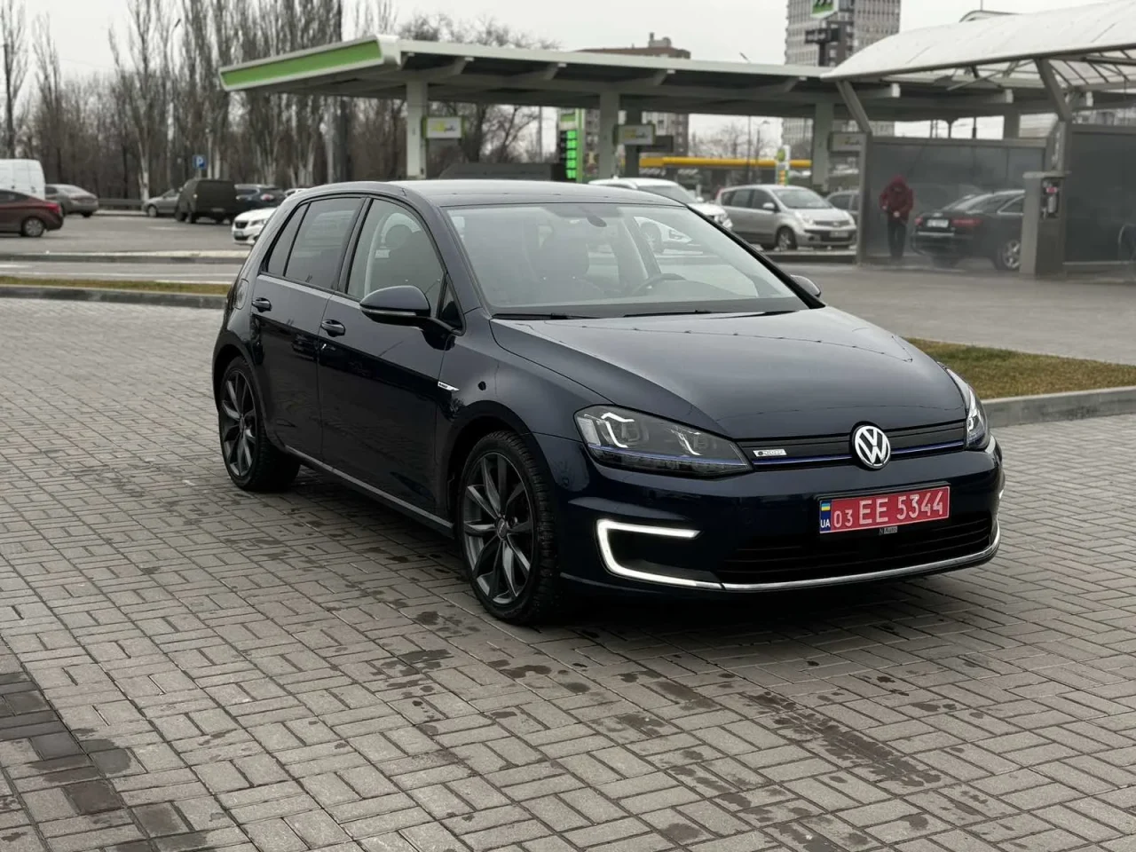 Volkswagen e-Golf  24.2 kWh 201521