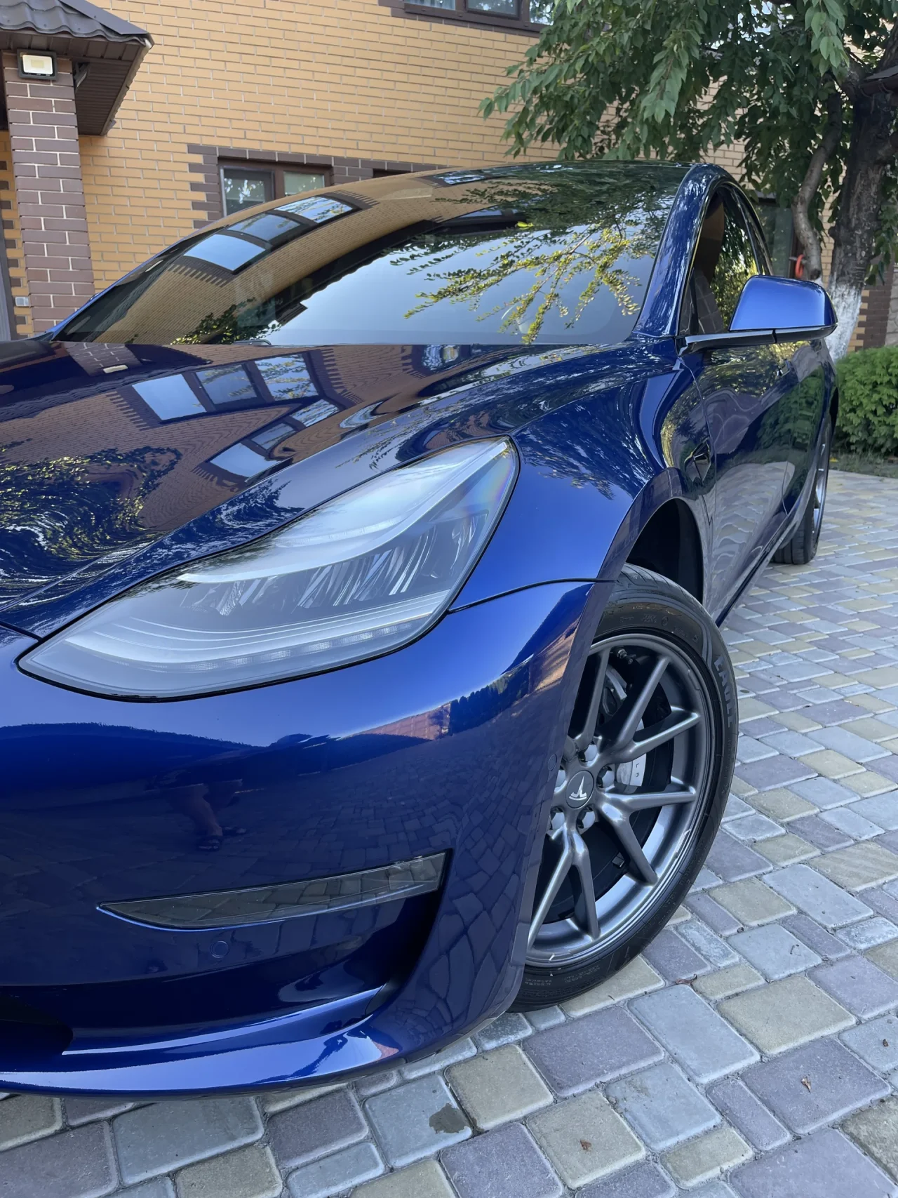 Tesla Model 3 Long Range AWD 201921