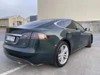 Tesla Model S 85 2014thumbnail61