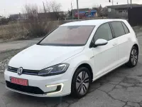 Volkswagen e-Golf 35.8 kWh 2019thumbnail211