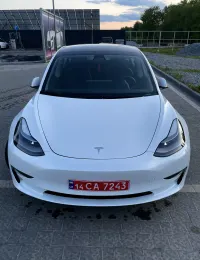 Tesla Model 3 Long Range 2023thumbnail21