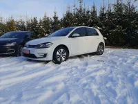 Volkswagen e-Golf  36 kWh 2019thumbnail81