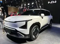 Kia EV5 Air 2023thumbnail01