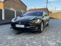 Tesla Model S 75D 2018thumbnail101