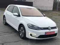 Volkswagen e-Golf 35.8 kWh 2019thumbnail201