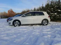 Volkswagen e-Golf  36 kWh 2019thumbnail71