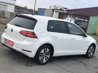 Volkswagen e-Golf 35.8 kWh 2019thumbnail171