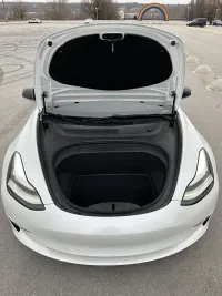 Tesla Model 3 Mid Range 2018thumbnail21