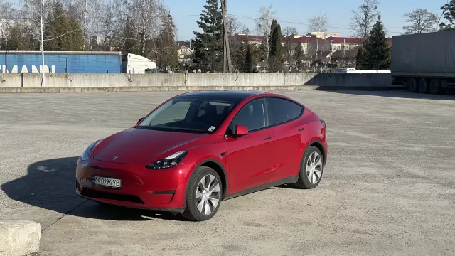 Tesla Model Y Long Range 2022