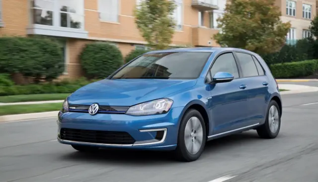 Volkswagen e-Golf I Поколение 24.2 kWh