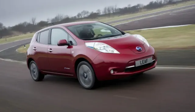 Nissan Leaf I Поколение (FL) 24 kWh