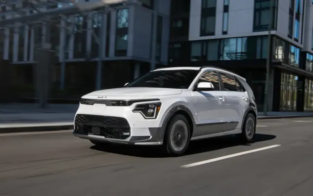 Kia Niro II Покоління 64,8 kWh